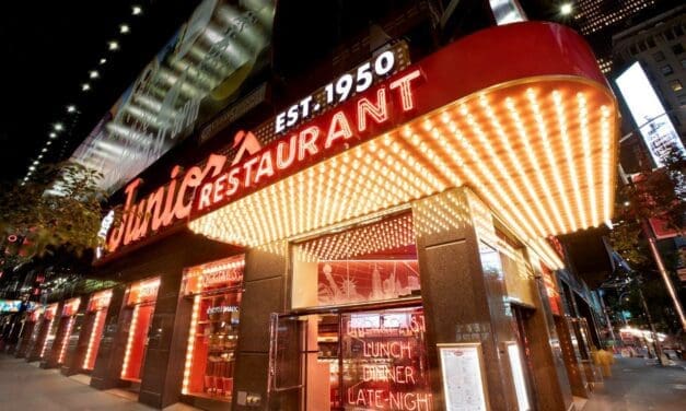 Jewish restaurateurs steer Il Mulino New York, Junior’s Restaurant